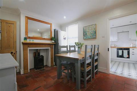 2 bedroom cottage for sale, Newbold Road, Newbold Upon Avon CV21