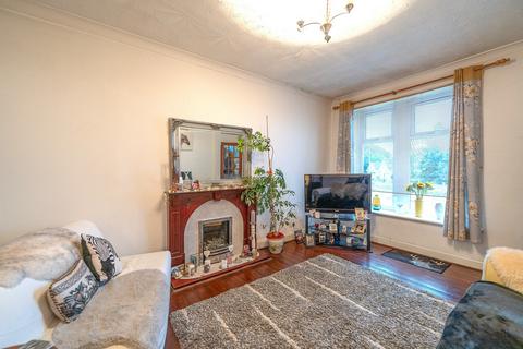 2 bedroom end of terrace house for sale, Raploch Road, Larkhall, ML9