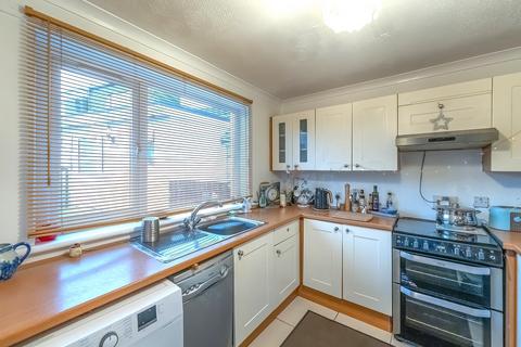 2 bedroom end of terrace house for sale, Raploch Road, Larkhall, ML9