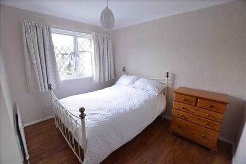 5 Pinkcoat Close, Feltham, TW13 7HL