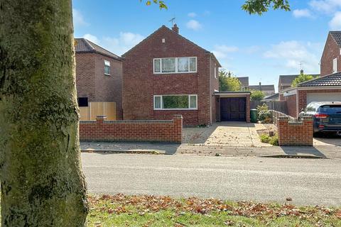 3 bedroom detached house for sale, Manners Road, Balderton, Newark