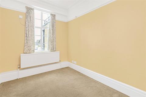 3 bedroom penthouse for sale, Bernard Street, London, WC1N