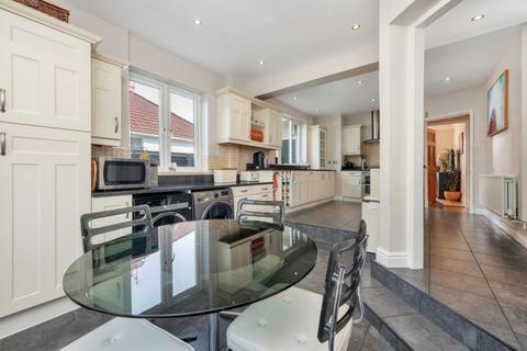 5 bedroom detached house for sale, Loughborough LE11