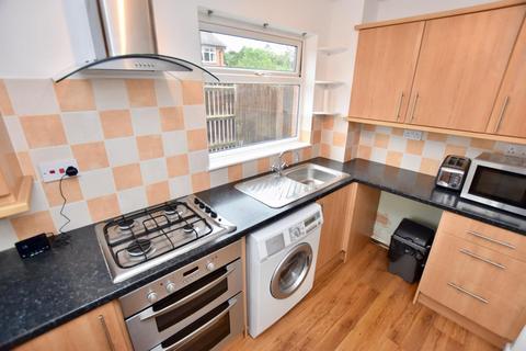 2 bedroom end of terrace house for sale, Tappinger Grove, Kenilworth - NO ONWARD CHAIN