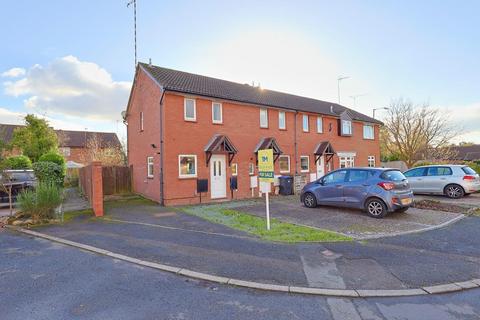 2 bedroom end of terrace house for sale, Tappinger Grove, Kenilworth - NO ONWARD CHAIN