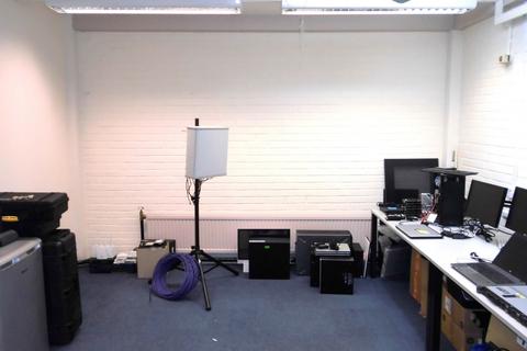 Office to rent, 2 Marlborough Road, Swindon SN3