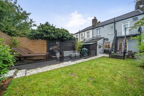 1 bedroom flat for sale, Hazelbank Road, Catford