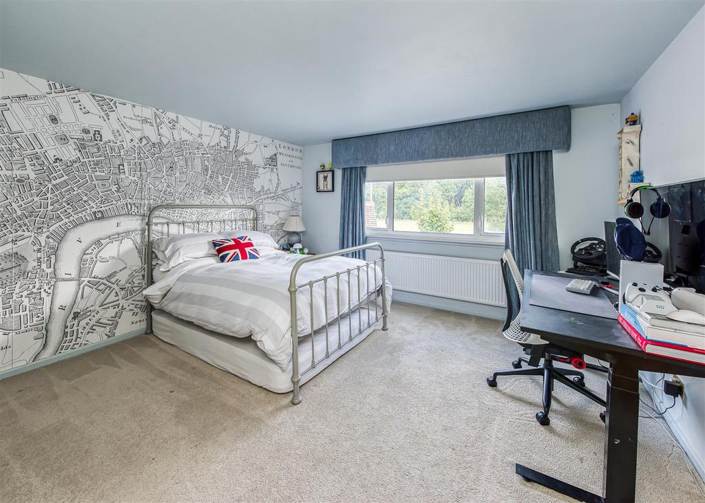 The Sytch-Bedroom 3.jpg