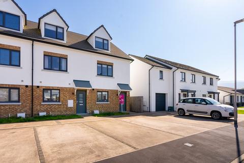 3 bedroom end of terrace house for sale, 41, Auldyn Meadow Drive, Ramsey