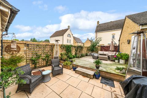 2 Lime Walk, Witney, OX28 1AP