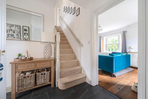 2 Lime Walk, Witney, OX28 1AP