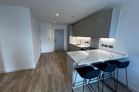 2 bedroom apartment to rent, Fifty5 Queen Street, Salford,