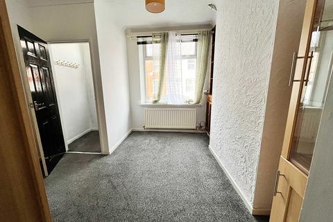 2 bedroom terraced house to rent, West Bromwich Road, Walsall WS1