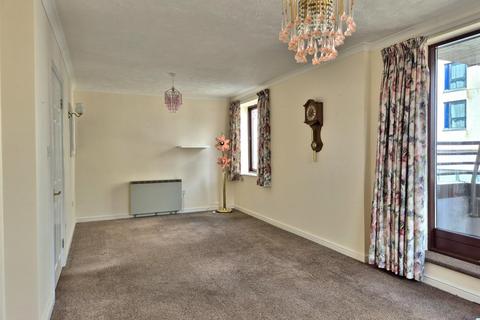 2 bedroom flat for sale, Beach Road, Weston-Super-Mare BS23