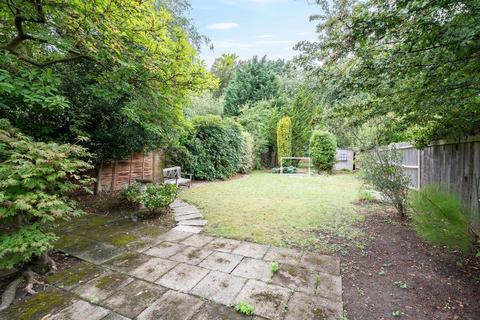 5 Oak Tree Gardens, Sundridge, Bromley, BR1 5BQ