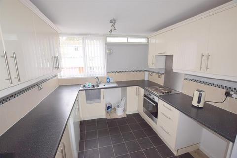 1 bedroom end of terrace house to rent, St. Johns Close, Mildenhall IP28