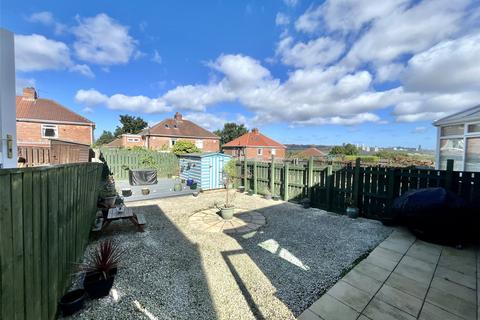 2 bedroom semi-detached house for sale, Redesdale Gardens, Dunston, NE11