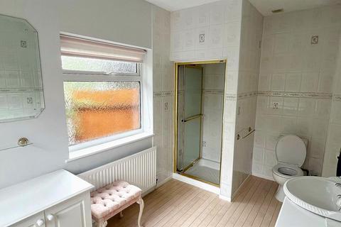 17 Bennett Road, Sutton Coldfield, B74 4TJ