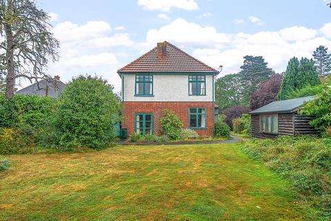 4 bedroom detached house for sale, Eastwick Drive, Great Bookham, Leatherhead, KT23