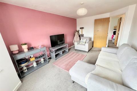 1 bedroom apartment for sale, Charlton Court, Boundary Drive, Huntscross, Liverpool