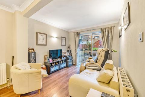 5 bedroom detached house for sale, Hartland Drive, Edgware