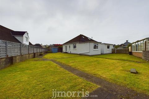 4 bedroom detached bungalow for sale, The Crescent, Narberth, SA67