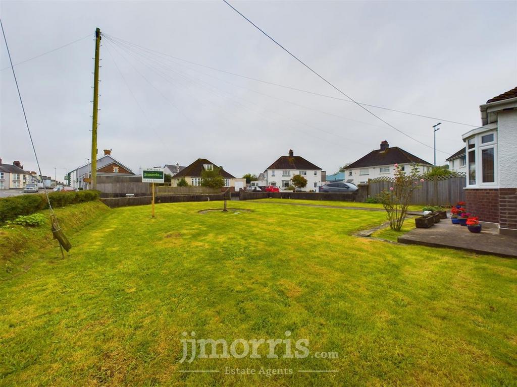 CAM01583 G0-PR0175-STILL015.jpg