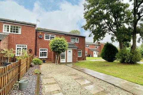 67 Cophams Close, Solihull, B92 9JJ
