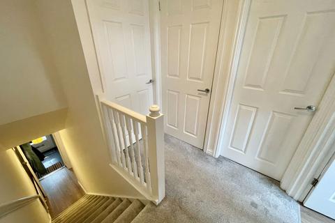 67 Cophams Close, Solihull, B92 9JJ