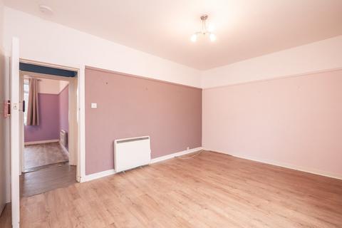 2 bedroom flat for sale, 18 Broomhall Avenue, Carrick Knowe, Edinburgh, EH12