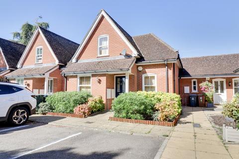 2 bedroom terraced house for sale, London Road, Sawbridgeworth, CM21