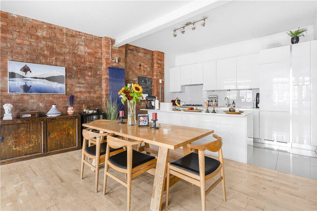 Reception/Kitchen