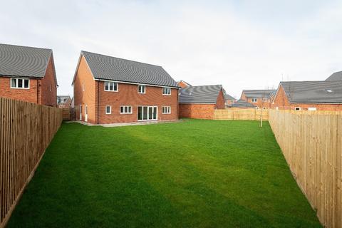 5 bedroom detached house for sale, Plot 12, Bentley at King Richards Wharf, Station Road CV13