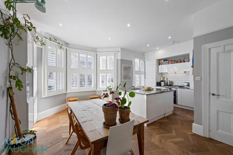 4 bedroom maisonette for sale, Eaton Place, Brighton BN2