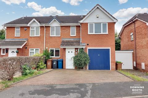 3 bedroom semi-detached house for sale, Flinn Close, Lichfield WS14