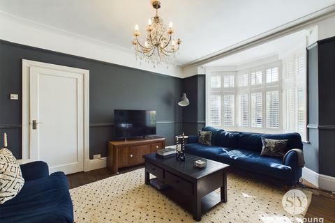 7 Valley Road, Wilpshire, Blackburn, BB1 9JJ