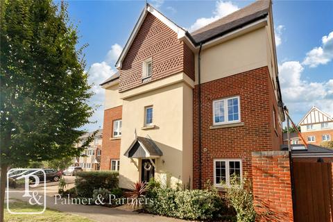 4 Blade Road, Colchester, CO4 5ZU