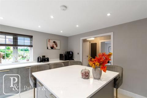 4 Blade Road, Colchester, CO4 5ZU