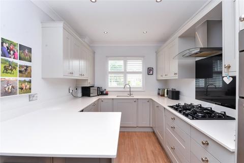 3 bedroom terraced house for sale, York Avenue, New Milton, Hampshire, BH25