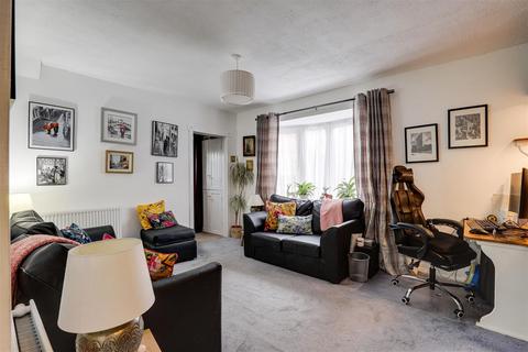 2 bedroom end of terrace house for sale, Southwold Drive, Wollaton NG8