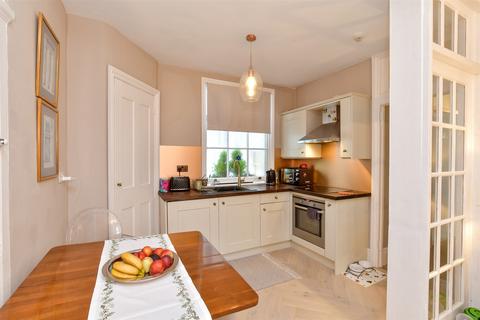 1 bedroom flat for sale, Sussex Square, Brighton, East Sussex