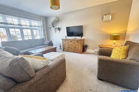 22 Cavalry Chase, Okehampton, EX20 1GR