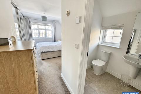 22 Cavalry Chase, Okehampton, EX20 1GR