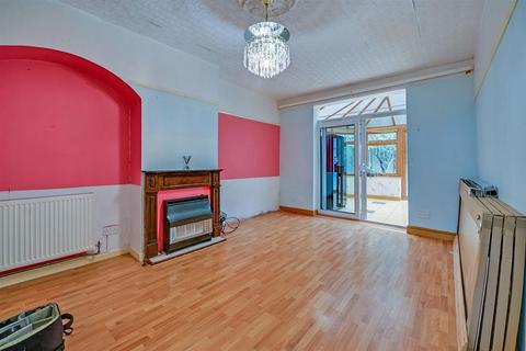 3 bedroom end of terrace house for sale, Charlecote Road, Dagenham, Essex