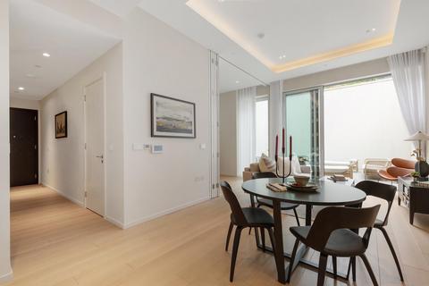 2 bedroom flat for sale, Lillie Square, London SW6