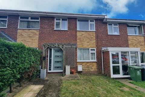 3 bedroom terraced house for sale, Crofters Walk, Belton