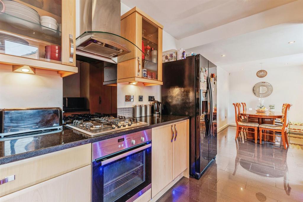 6 R1 A4828-HDR.jpg
