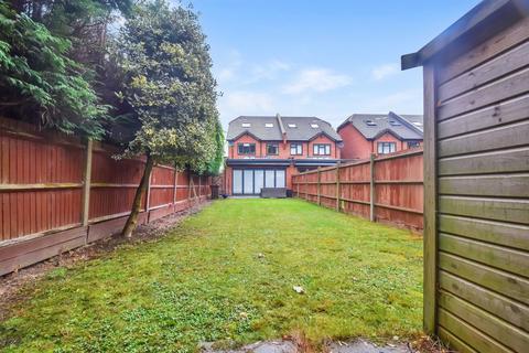 4 bedroom semi-detached house for sale, Maidstone Road, Wigmore, Gillingham, ME8