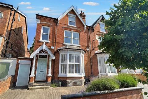 4 bedroom semi-detached house for sale, Cambridge Road, Birmingham B13