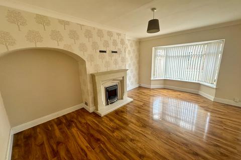 3 bedroom semi-detached house for sale, Hillhead Drive, Westerhope, Newcastle upon Tyne, NE5